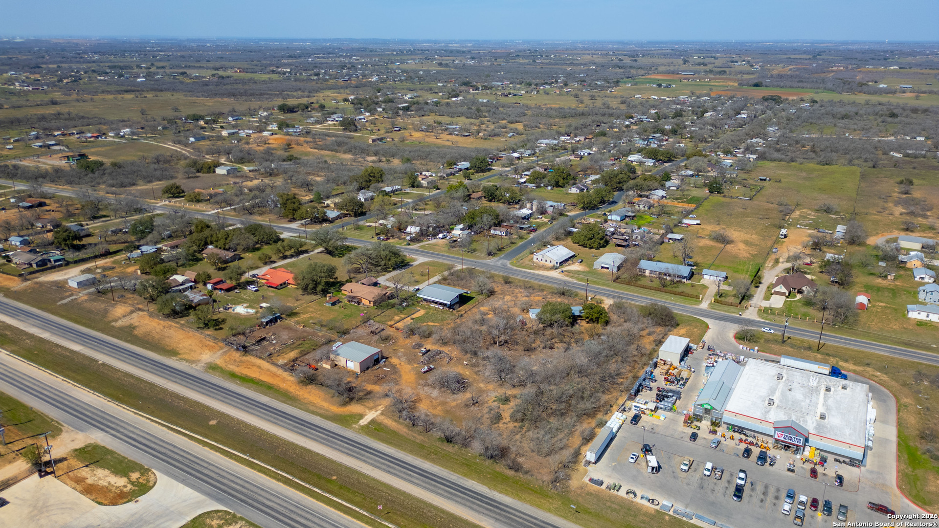 main property photo 9