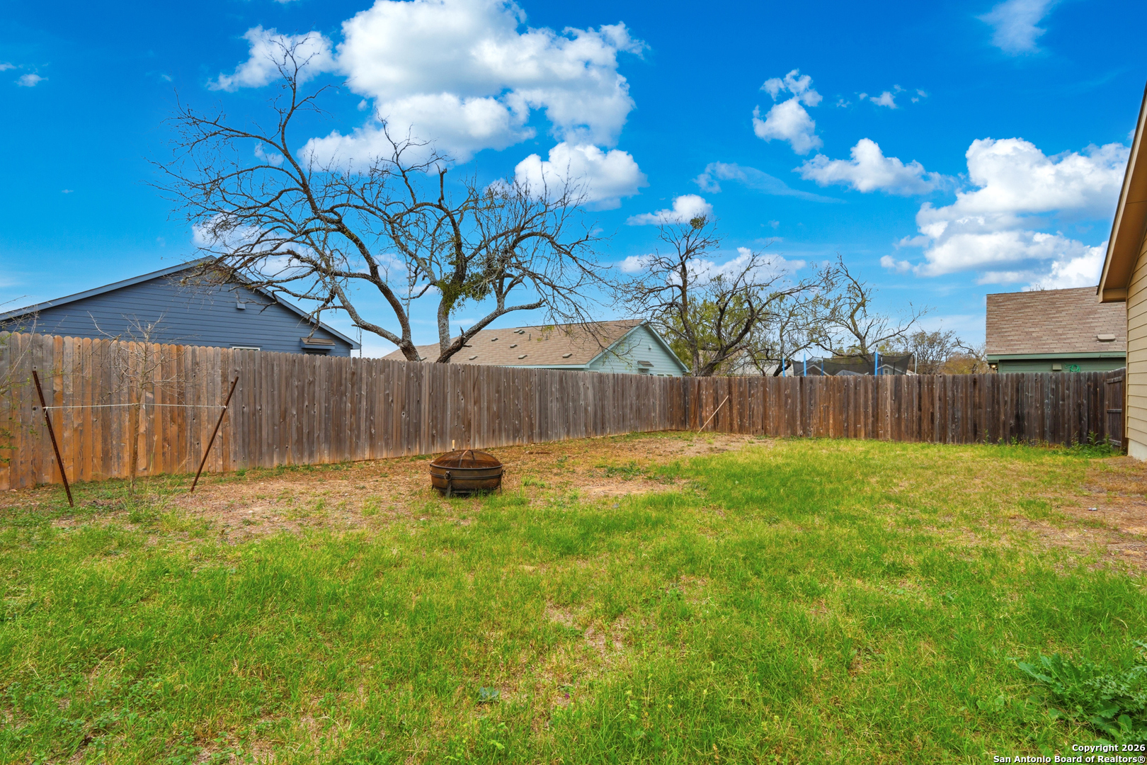 main property photo 26