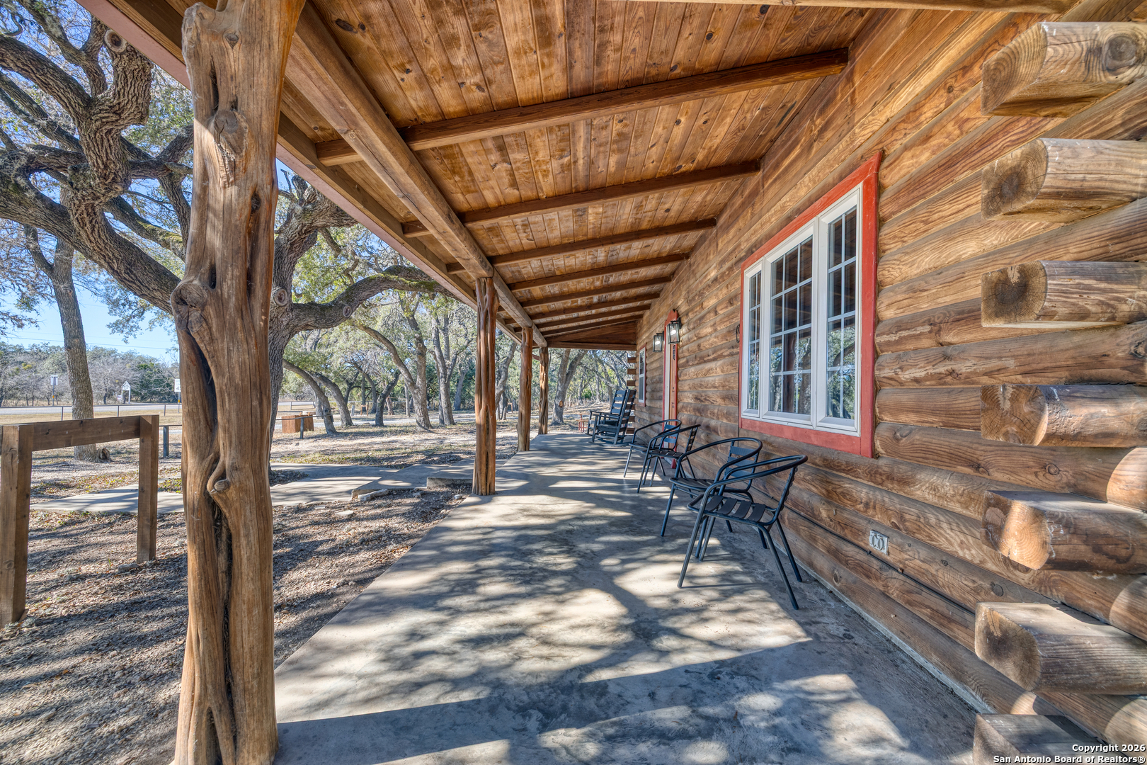 main property photo 20