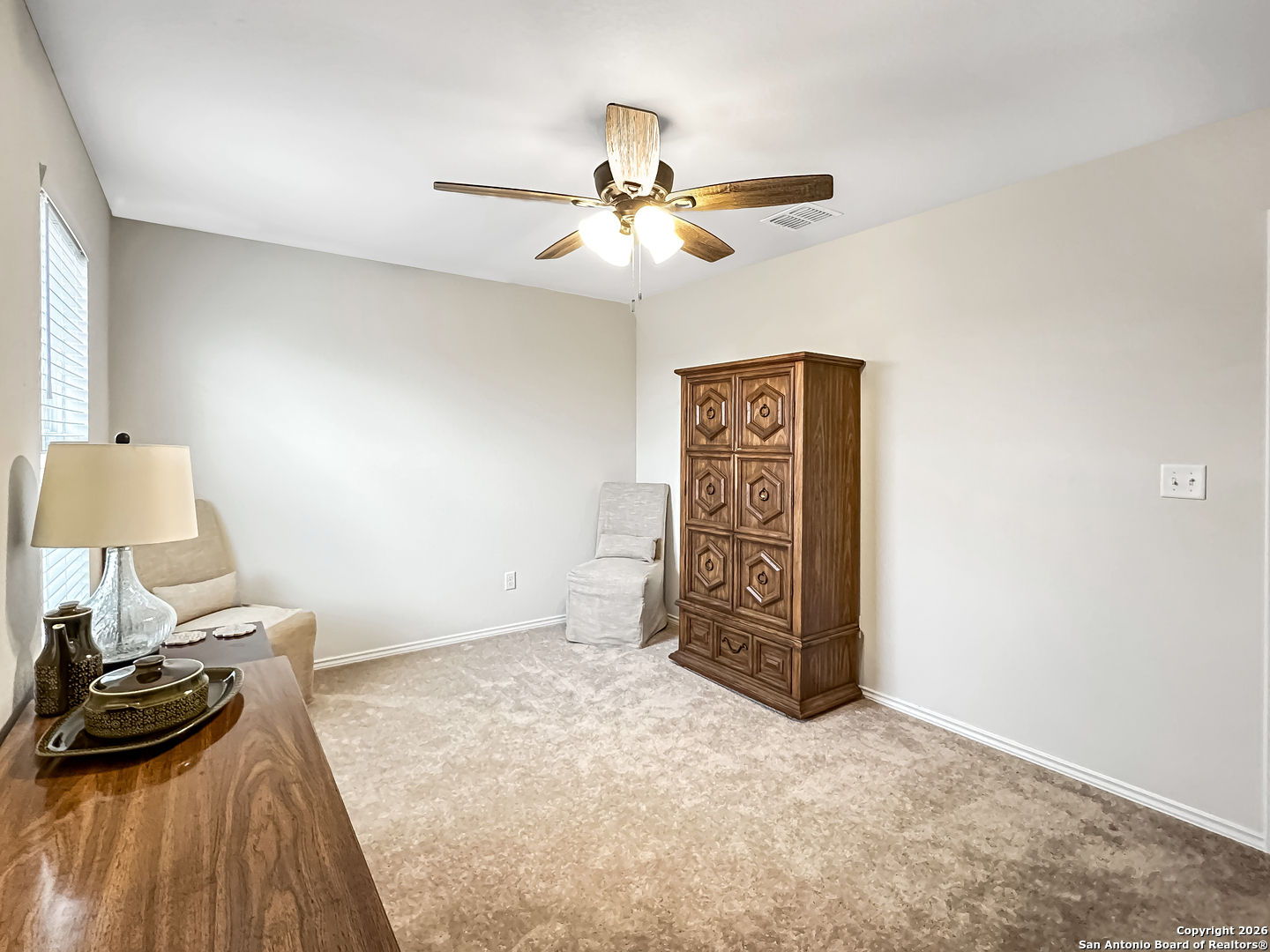 property viewer photo 19