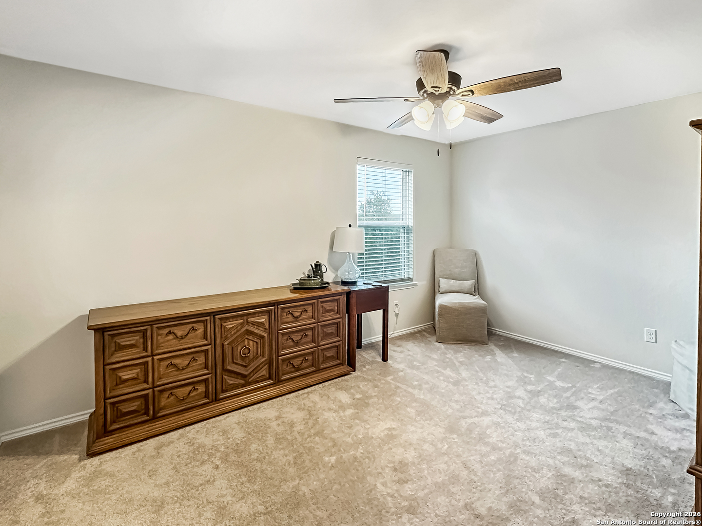 property viewer photo 20