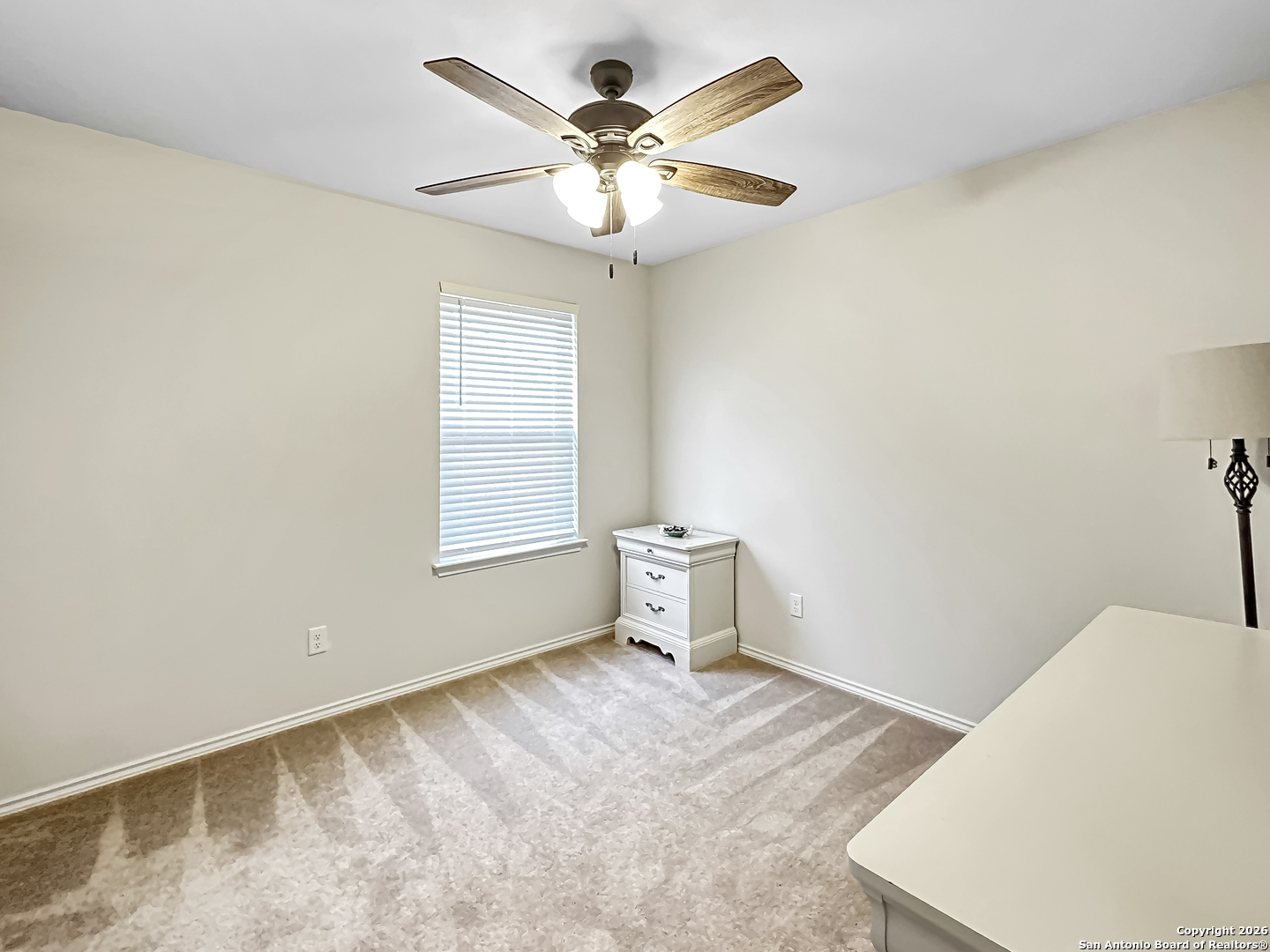 property viewer photo 21
