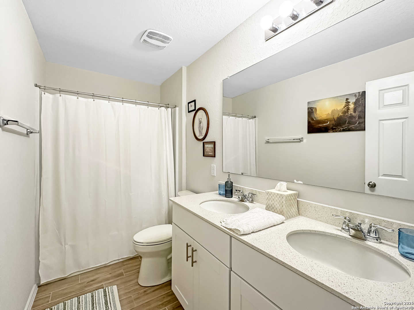 property viewer photo 22