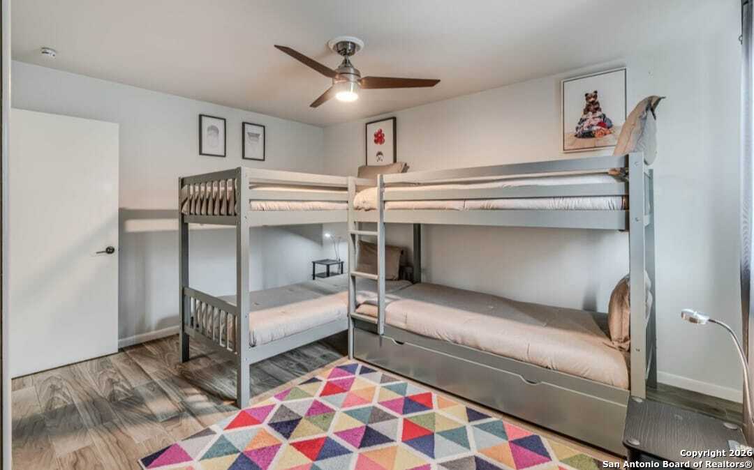 property viewer photo 14