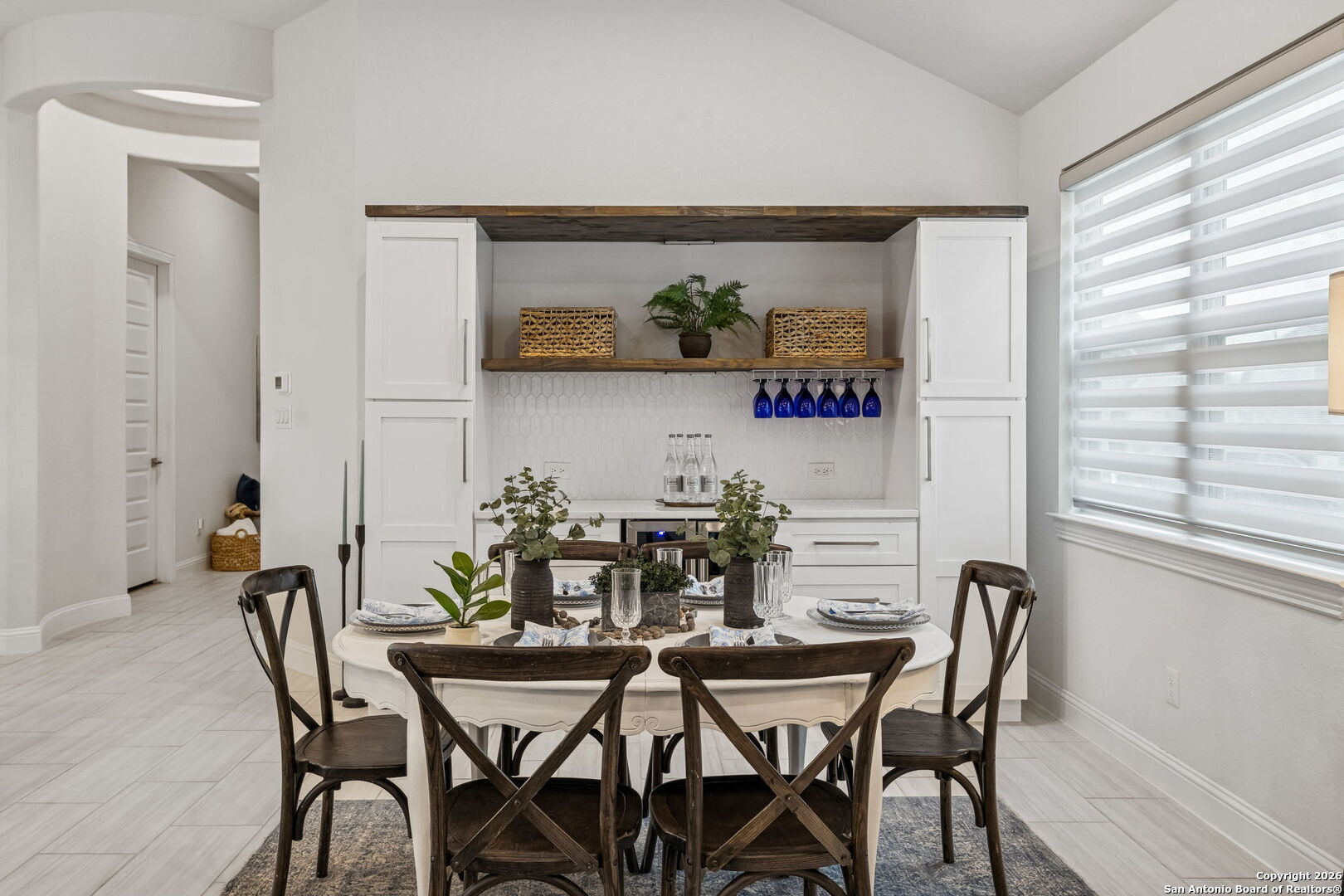 property viewer photo 11