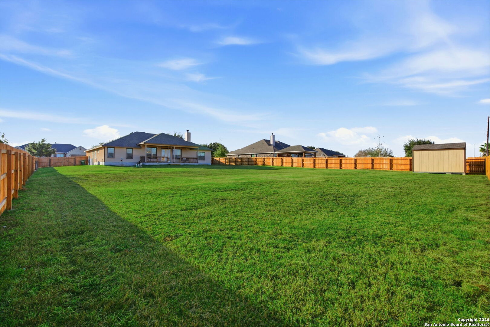 main property photo 40