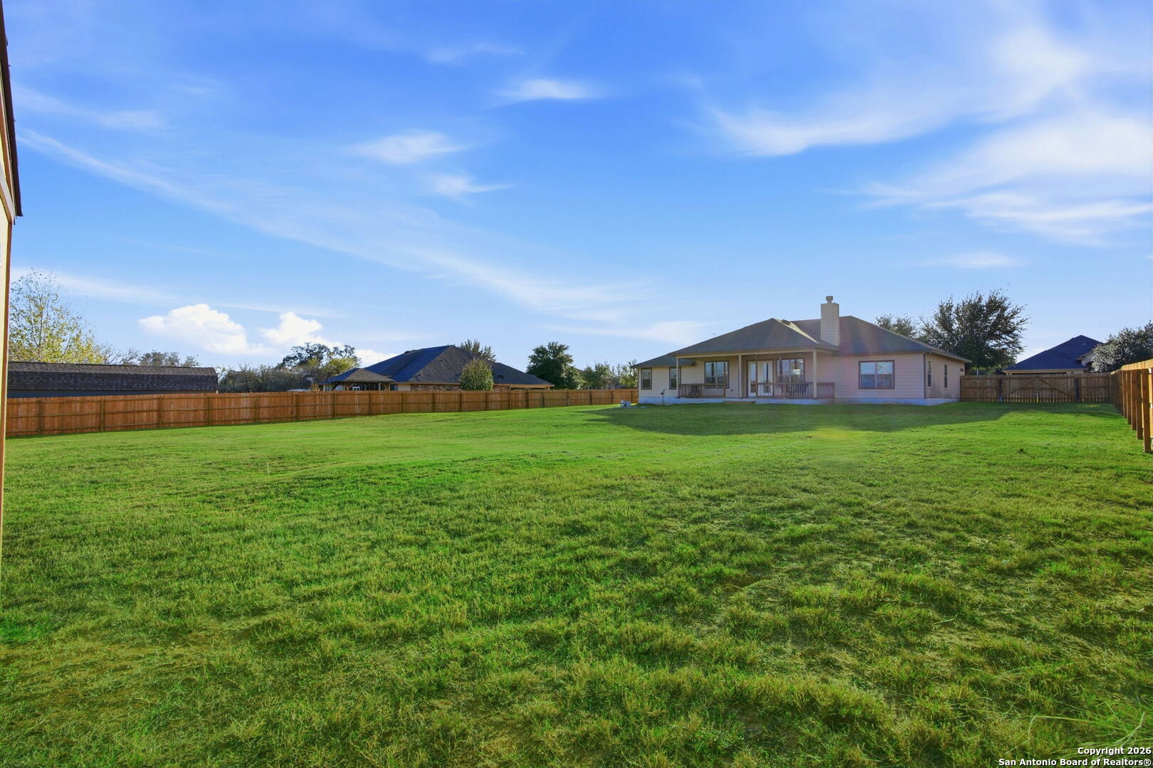 main property photo 41