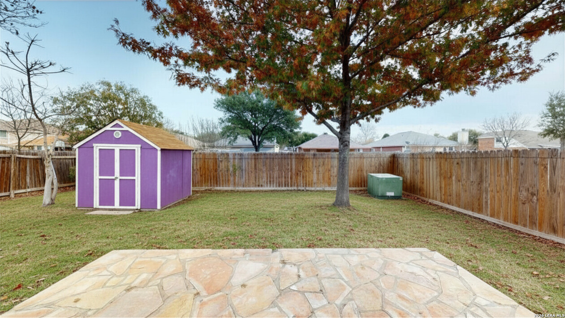 main property photo 30