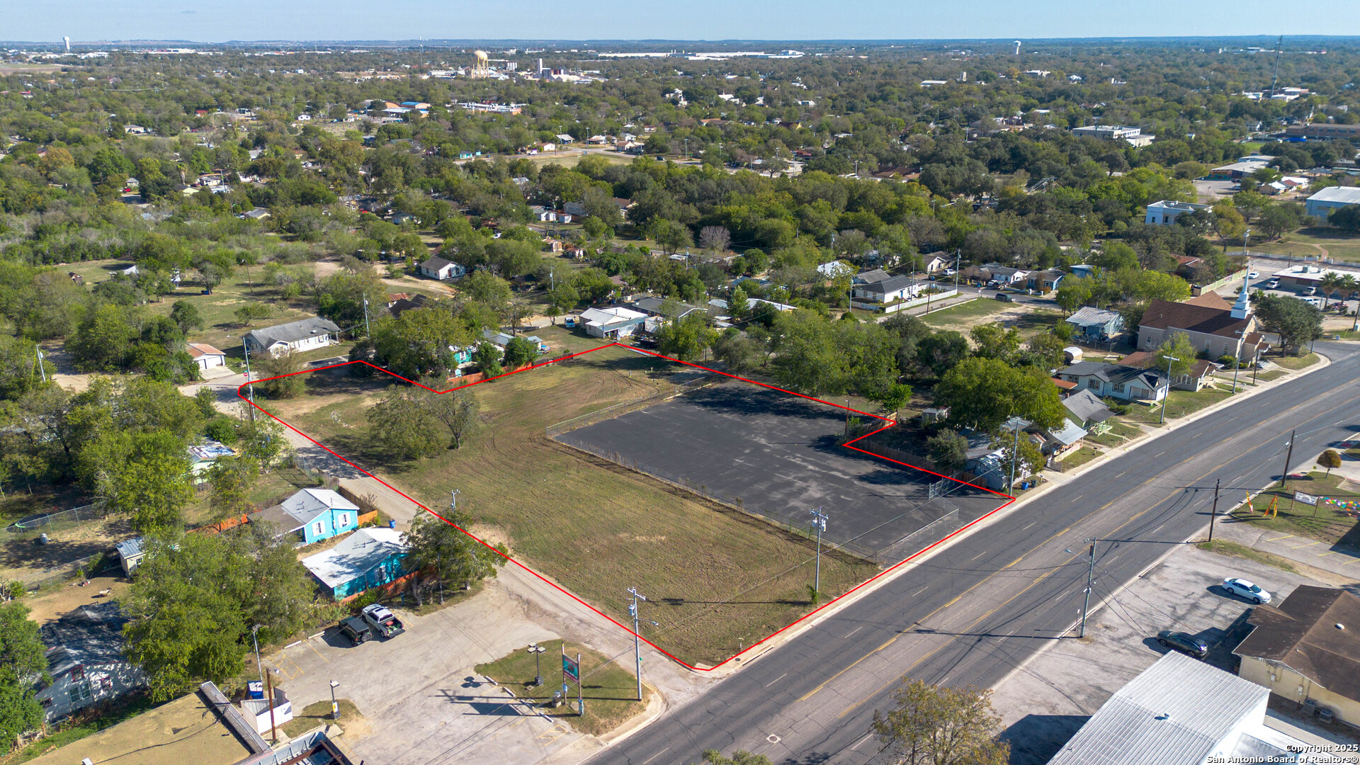 main property photo 7