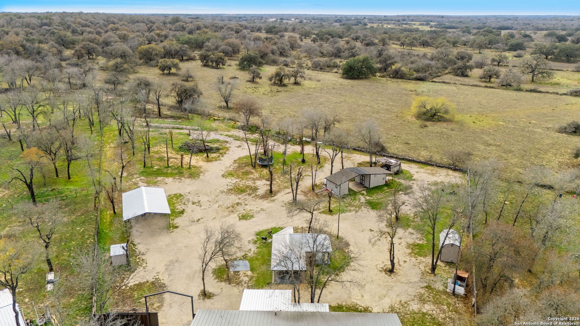 main property photo 17