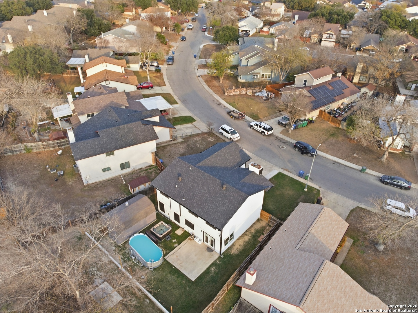 main property photo 32