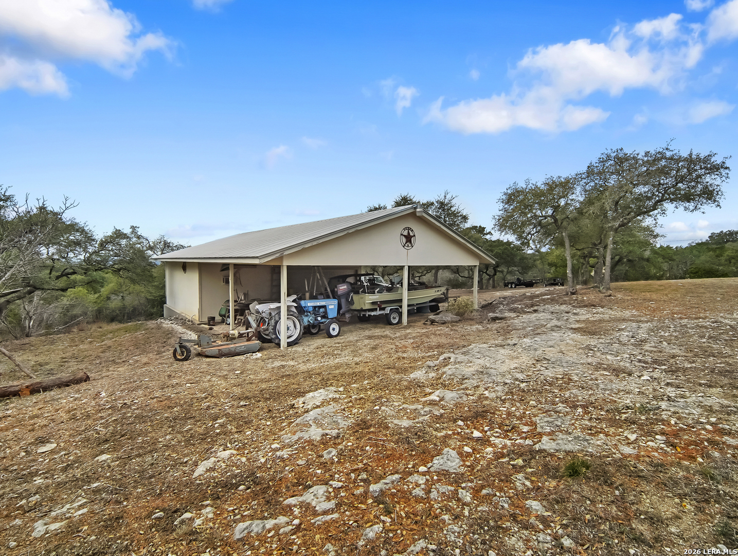 main property photo 36