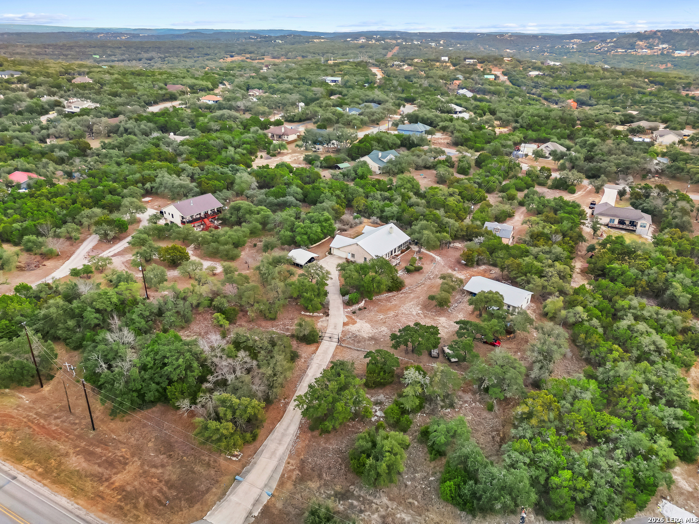 main property photo 40