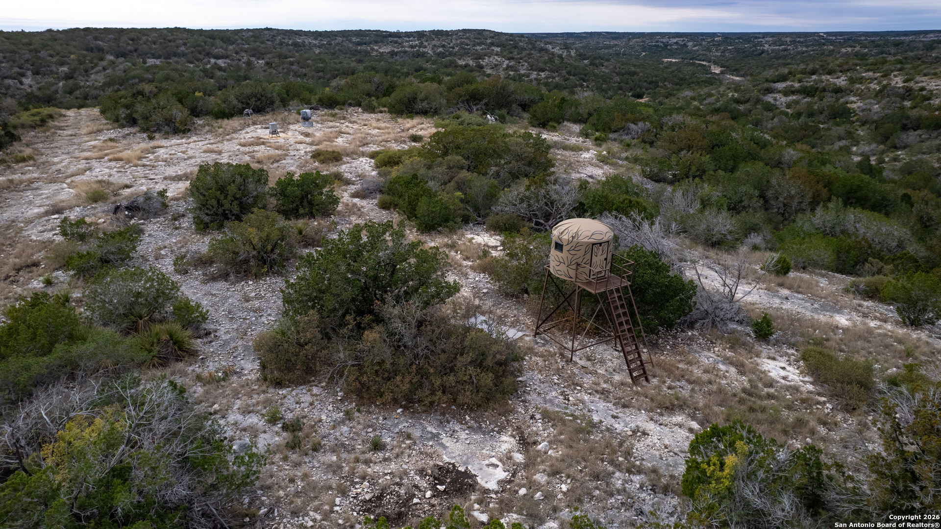 main property photo 38