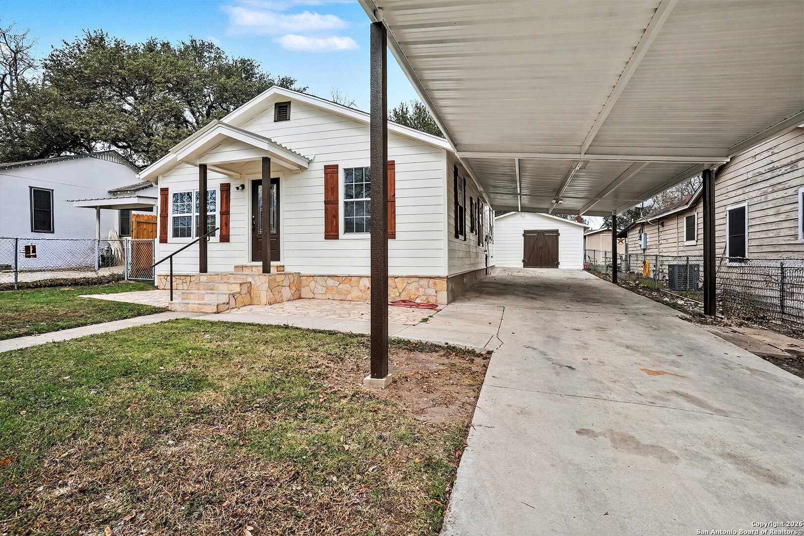main property photo 1