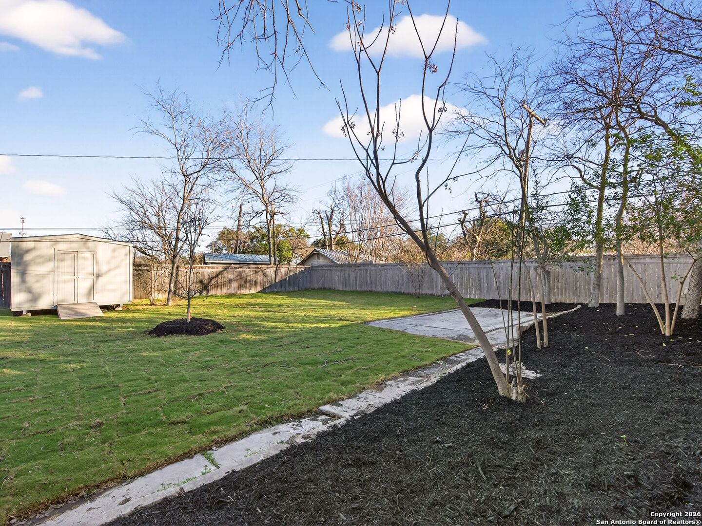 main property photo 38