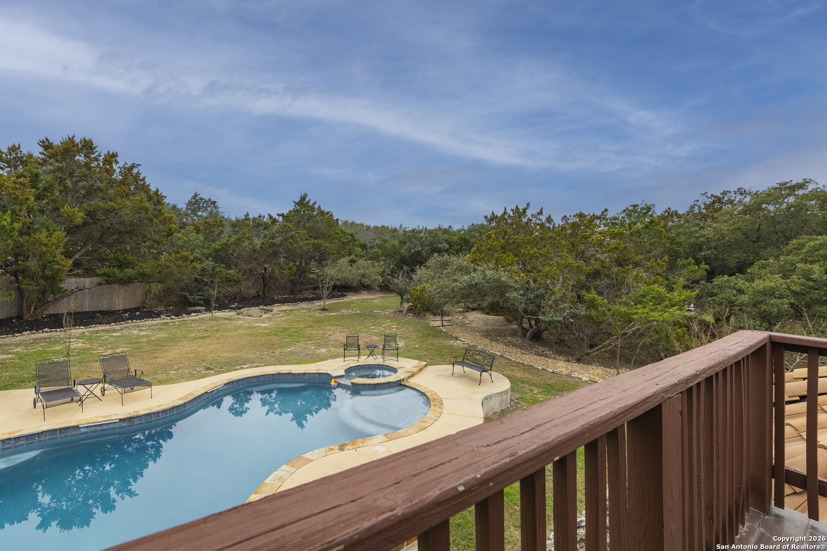 main property photo 45