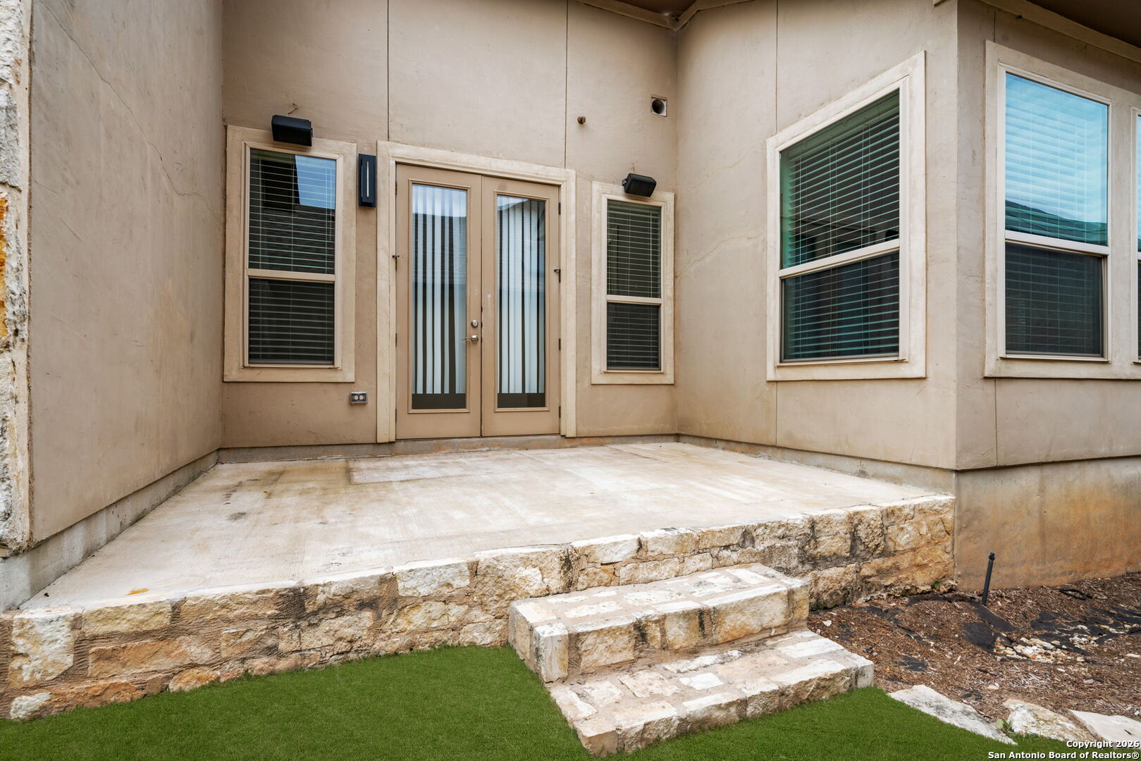 main property photo 39