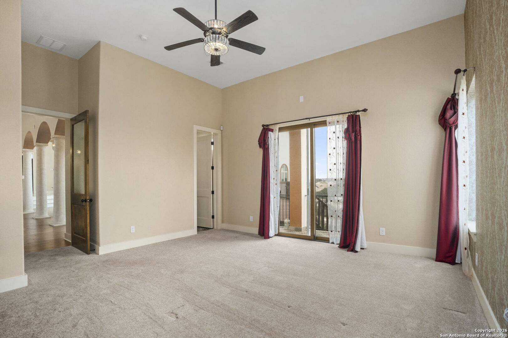 main property photo 50