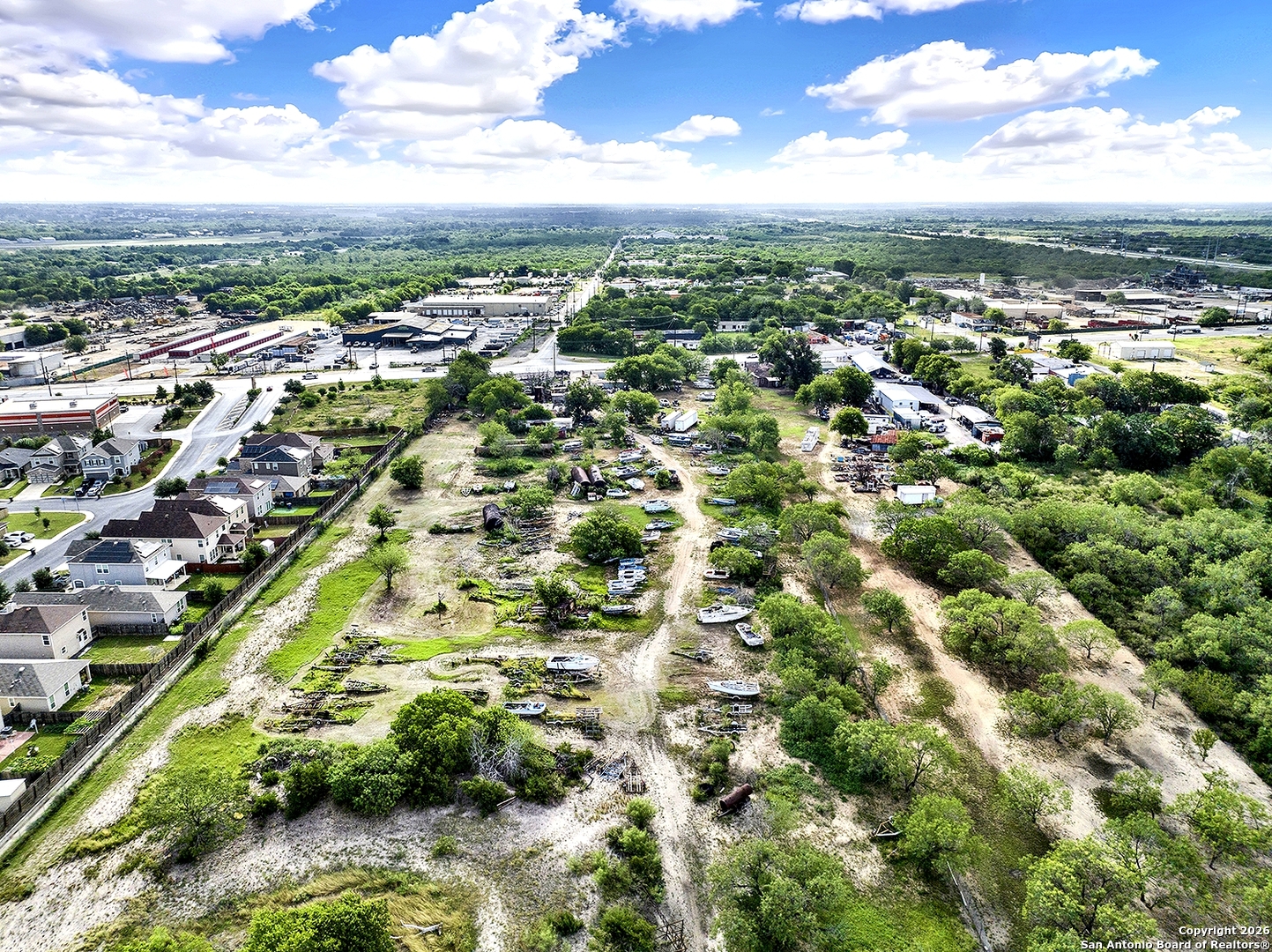 main property photo 11
