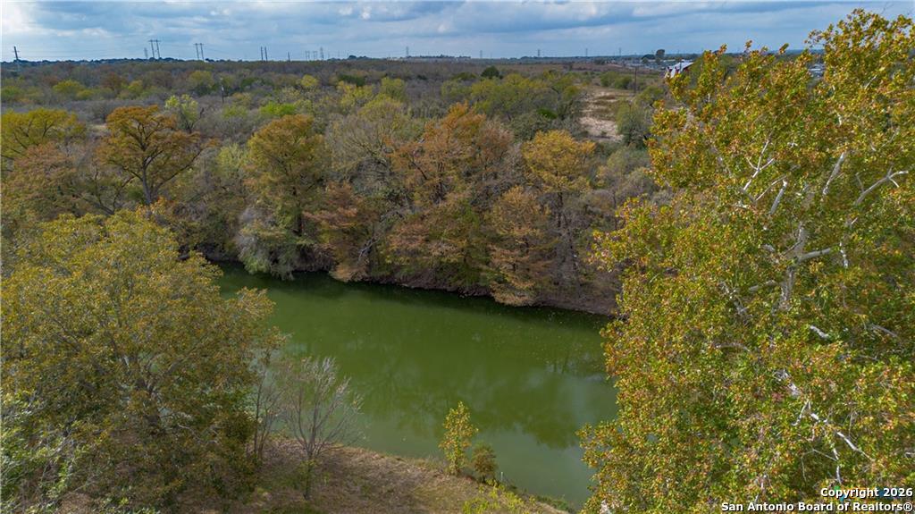 main property photo 40