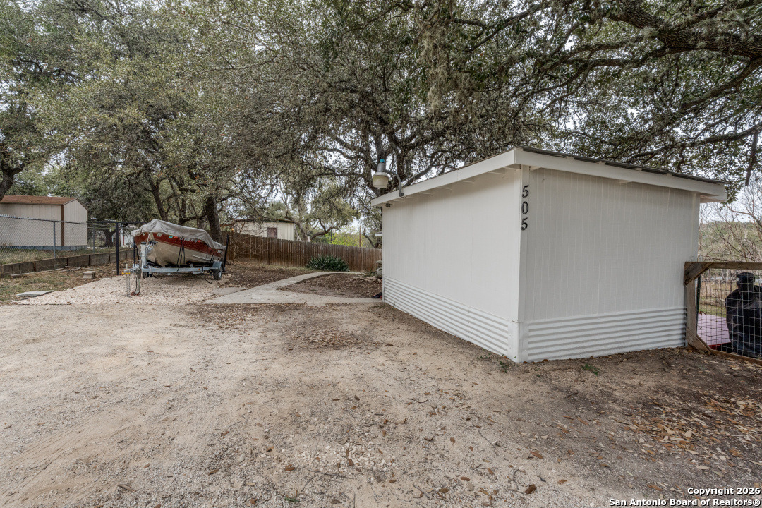 main property photo 15