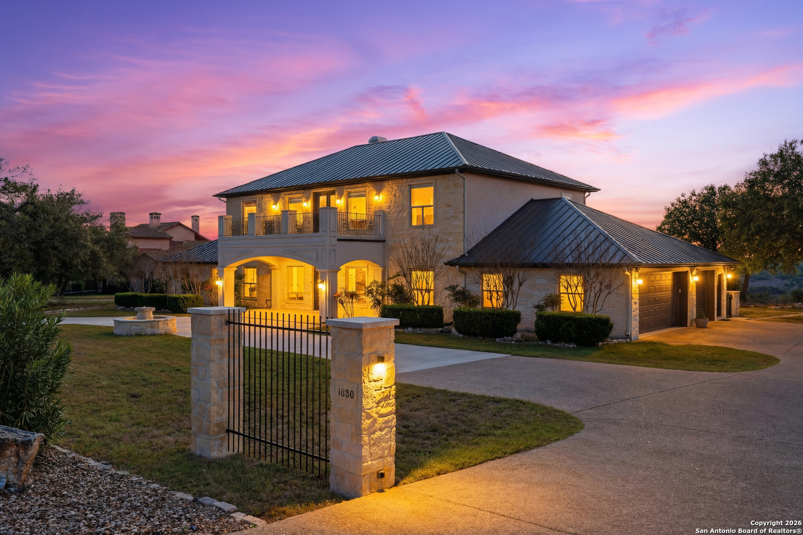 main property photo 3