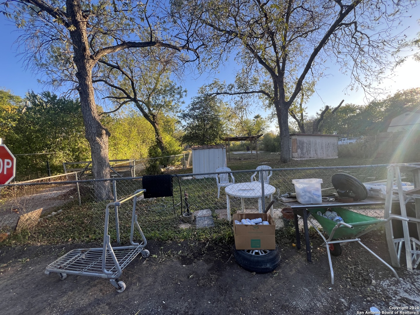 main property photo 14