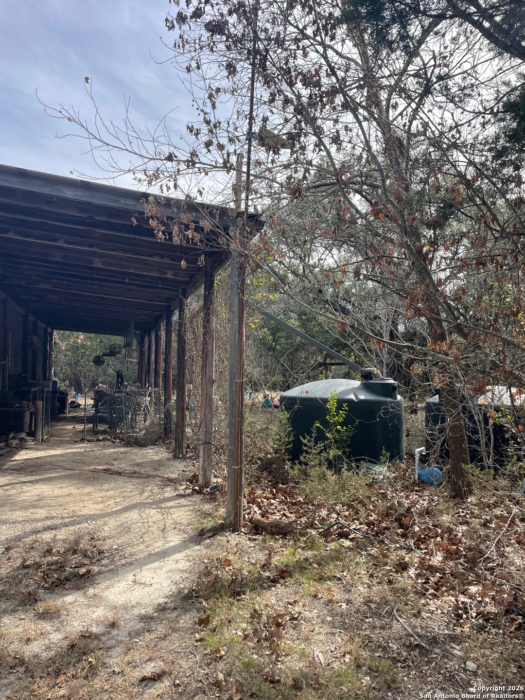 main property photo 7