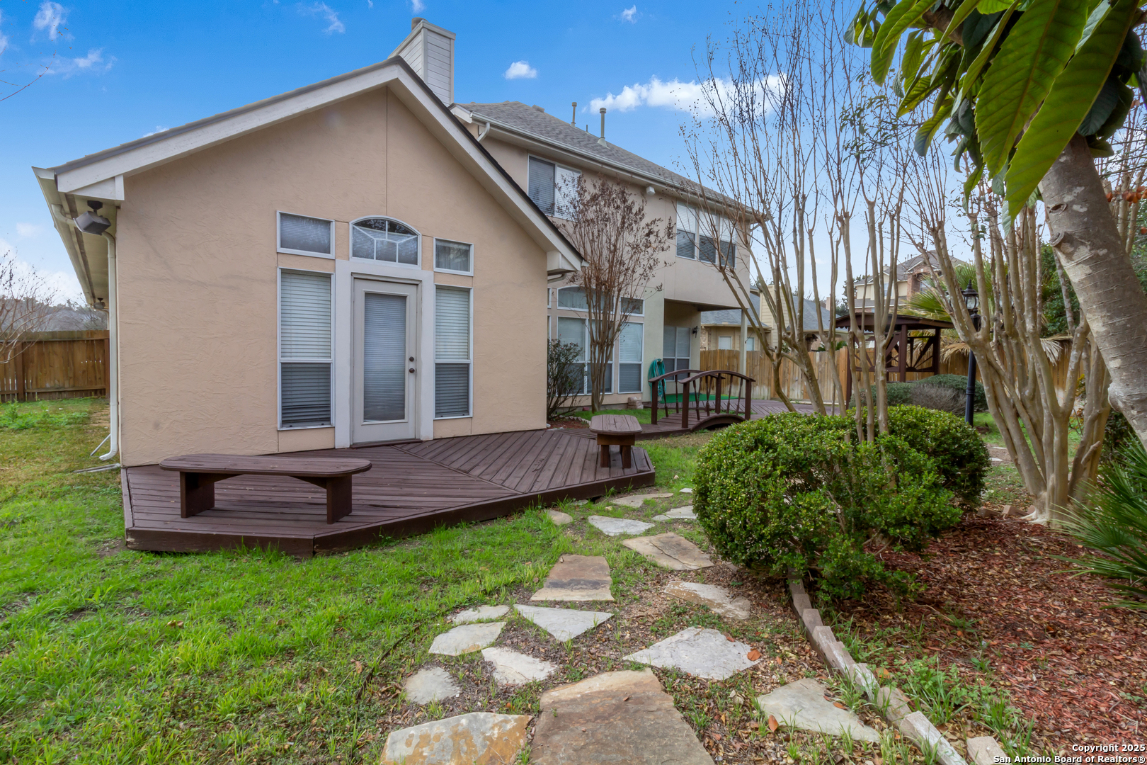 main property photo 50