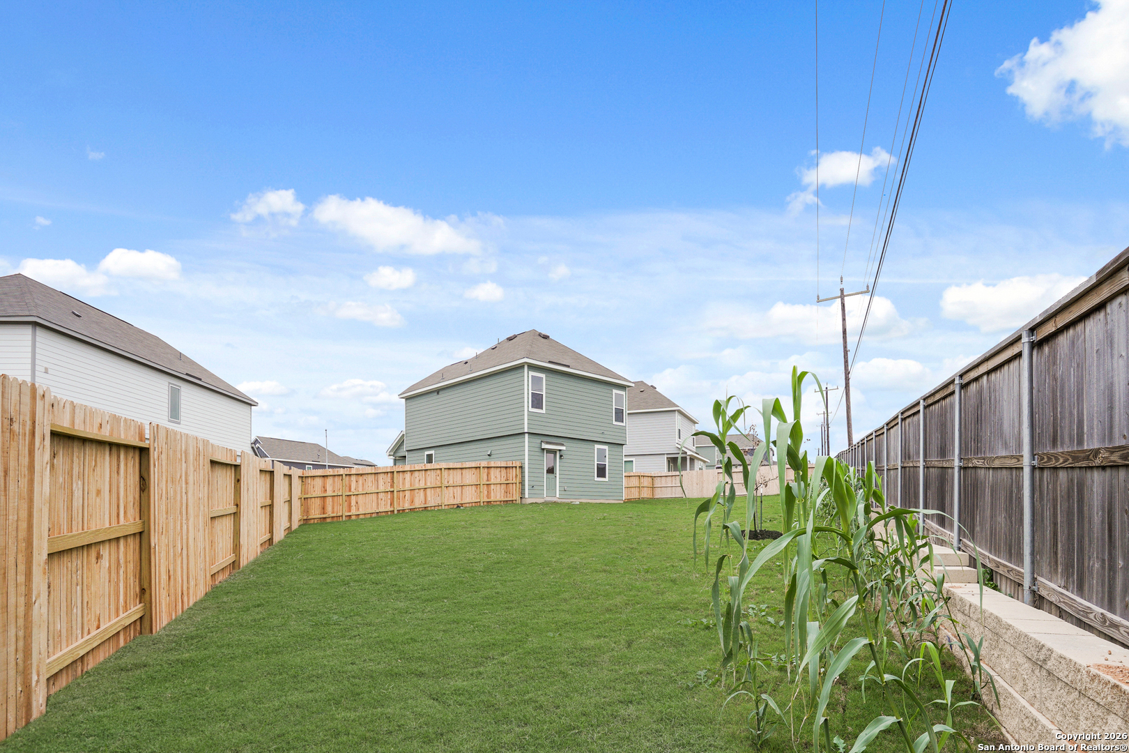 main property photo 22