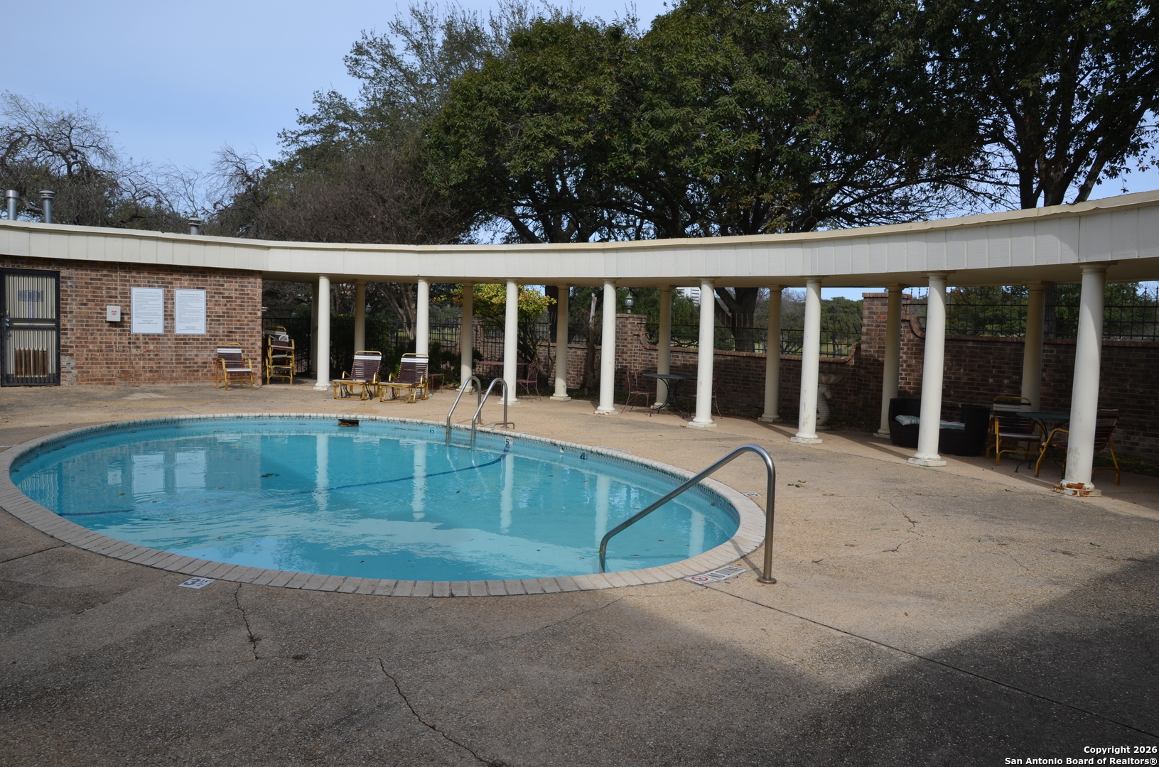 main property photo 21