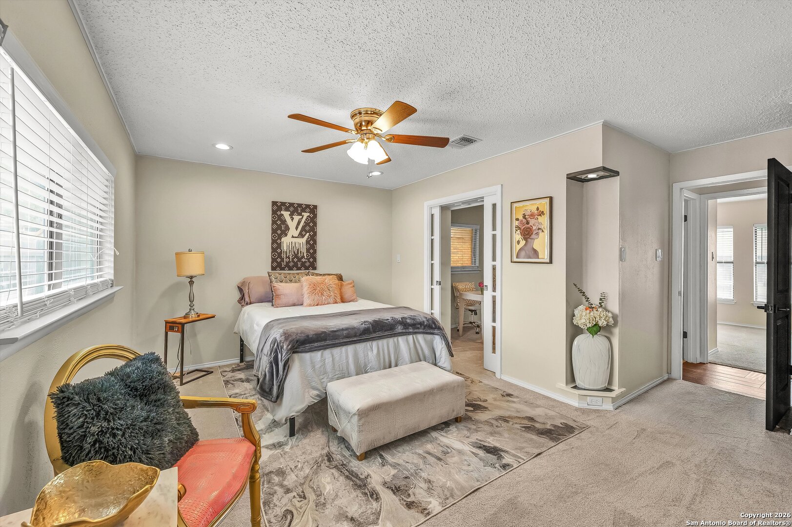 property viewer photo 24