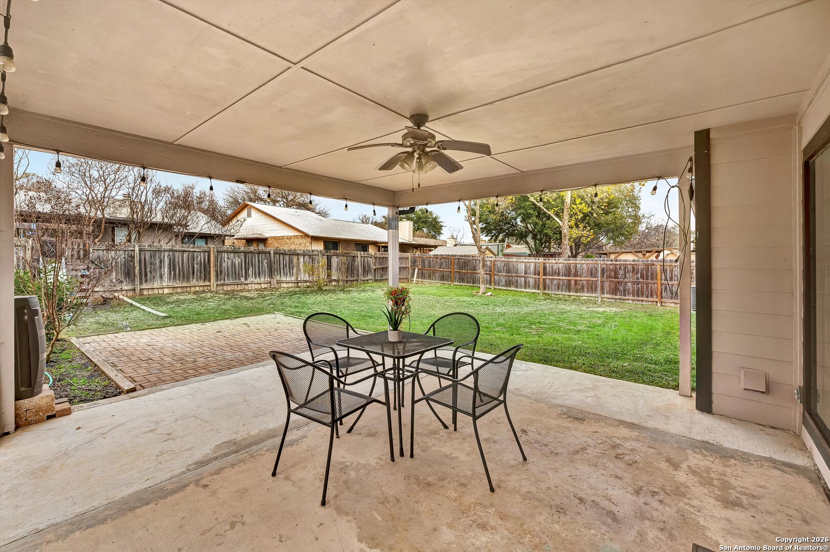 property viewer photo 30
