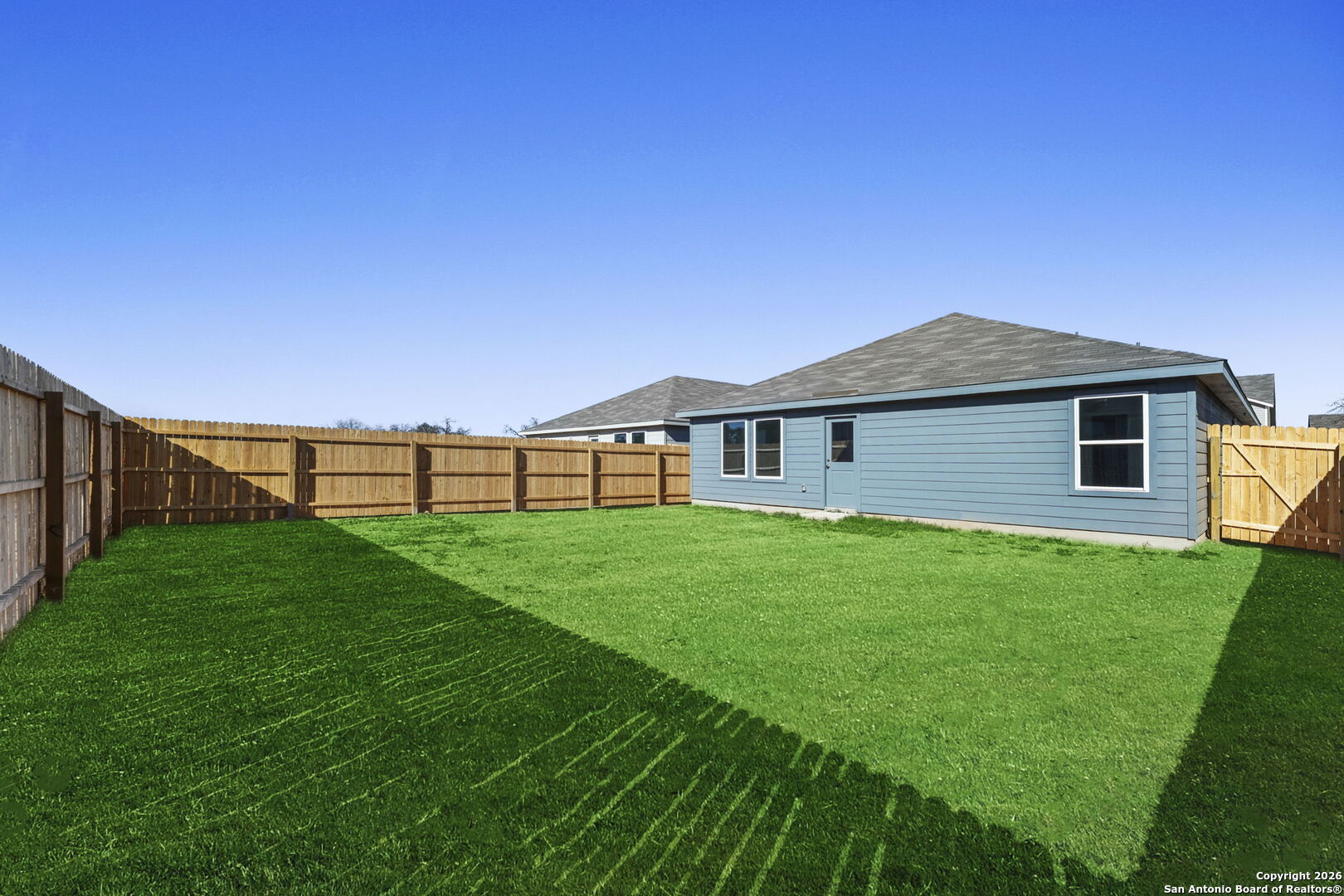 main property photo 23