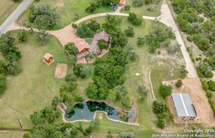 main property photo 38