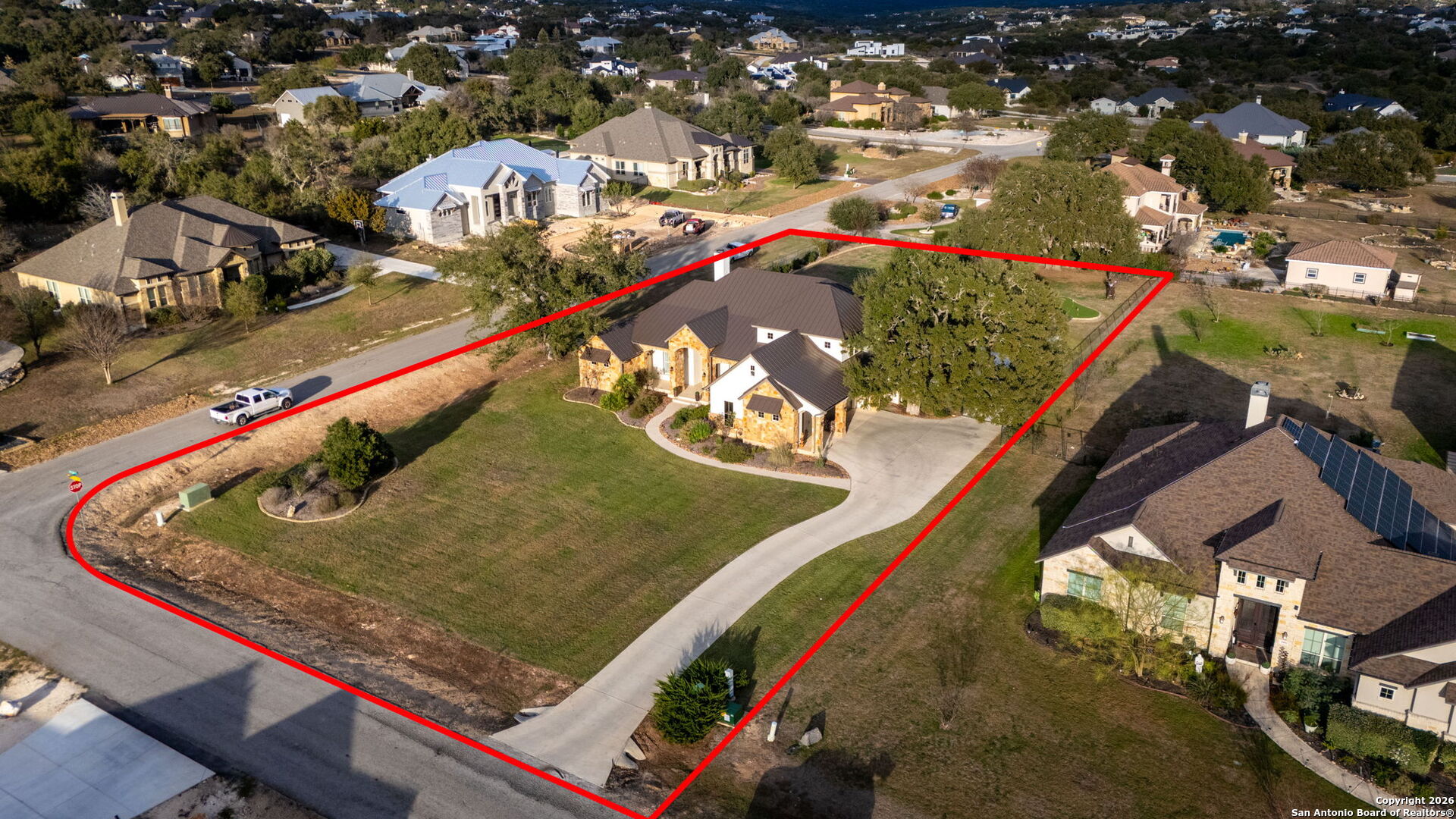 main property photo 6