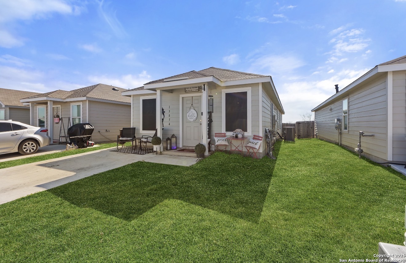 main property photo 2