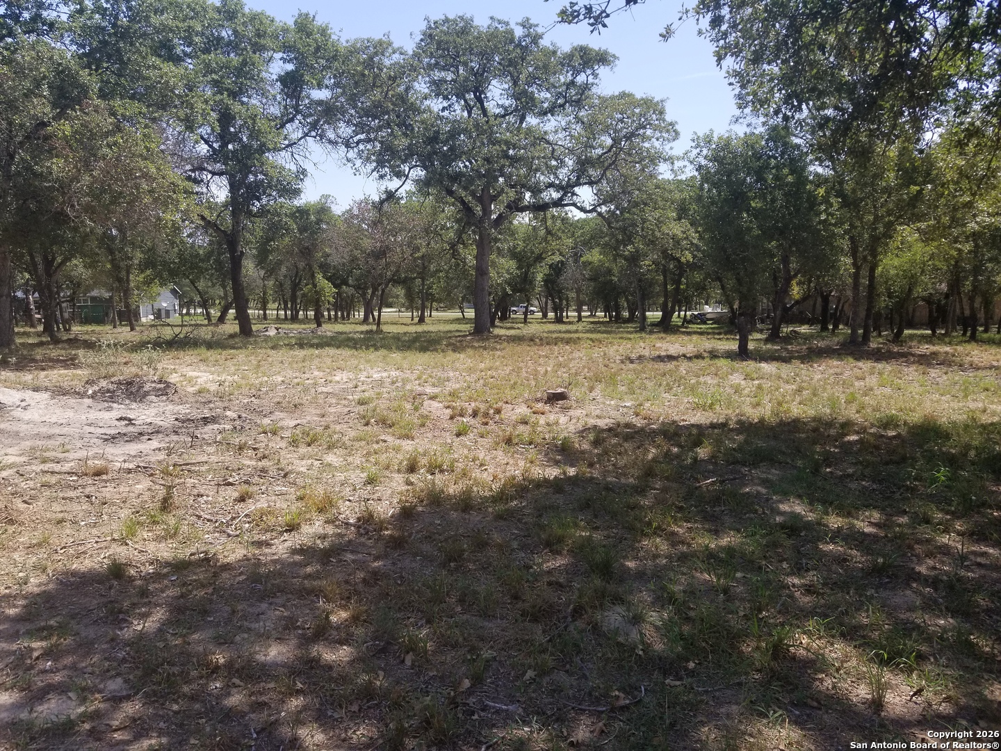 main property photo 15