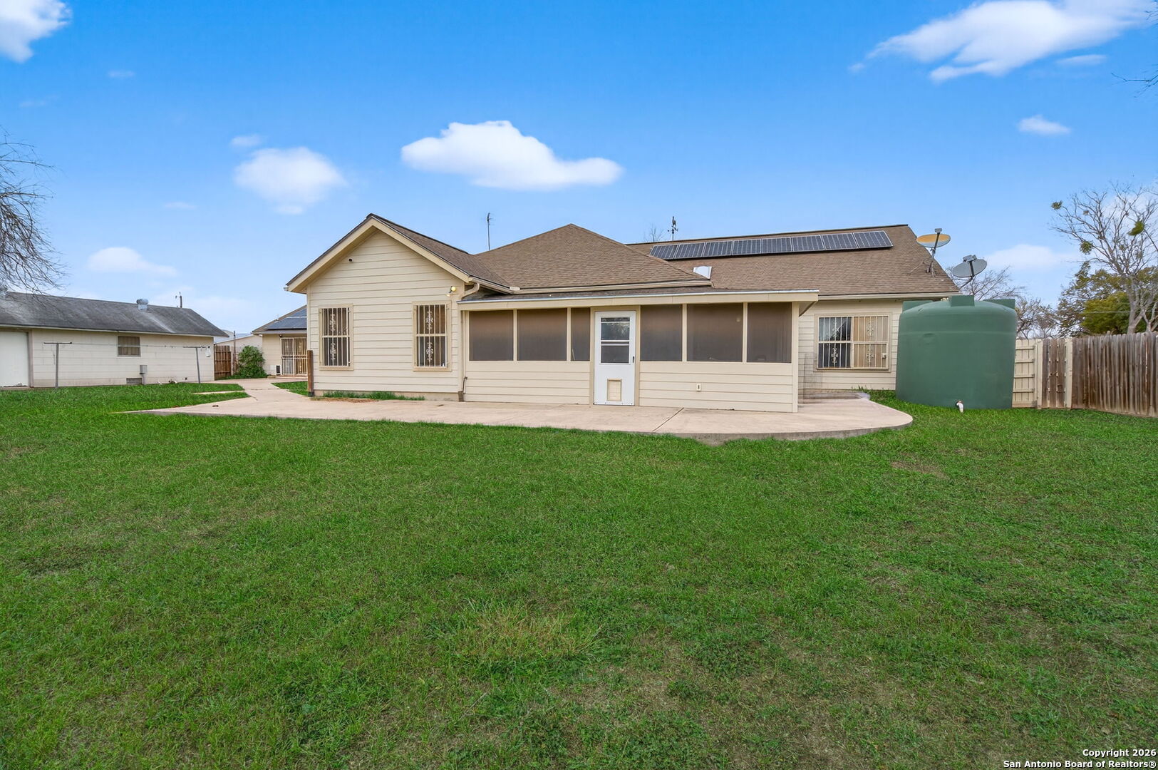 main property photo 43