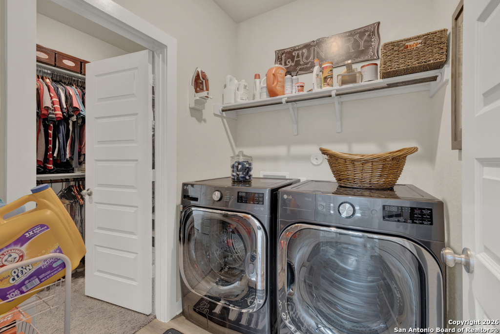 main property photo 38
