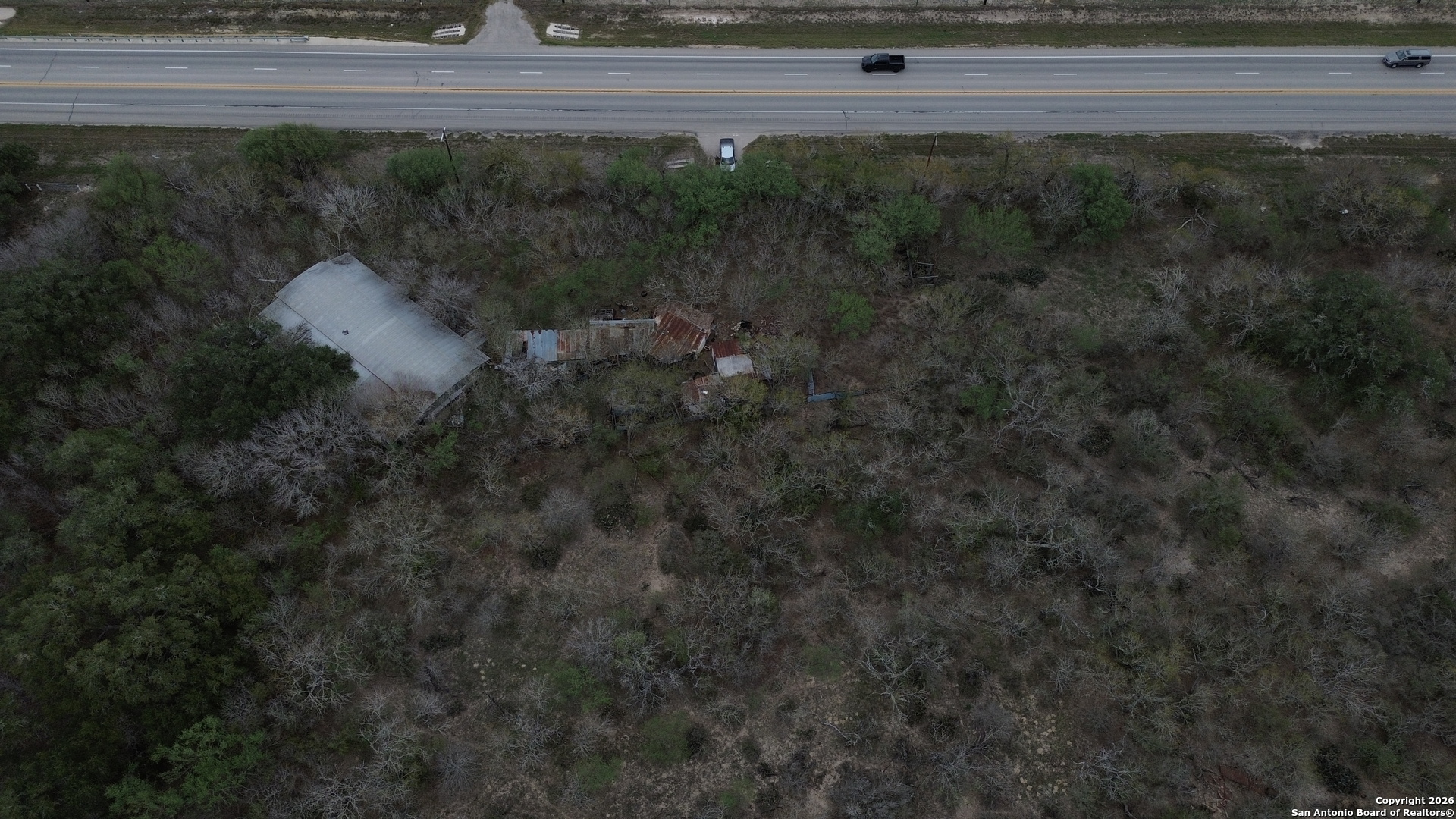 main property photo 4