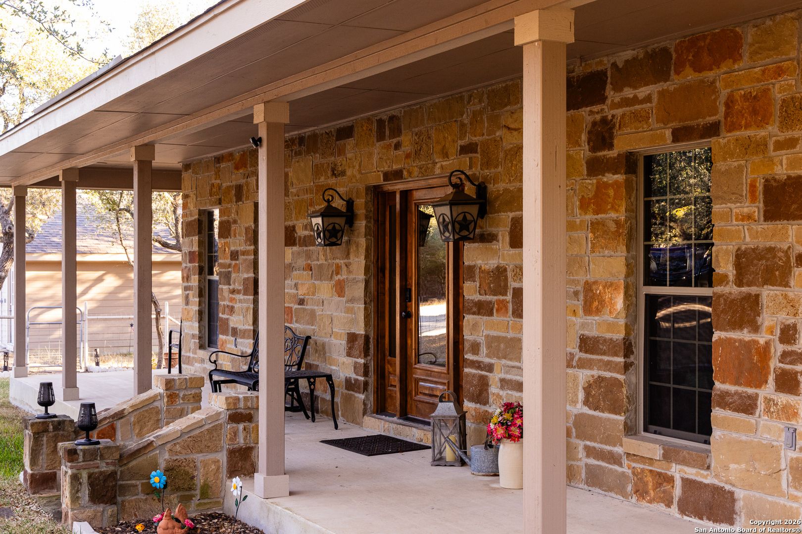 main property photo 47