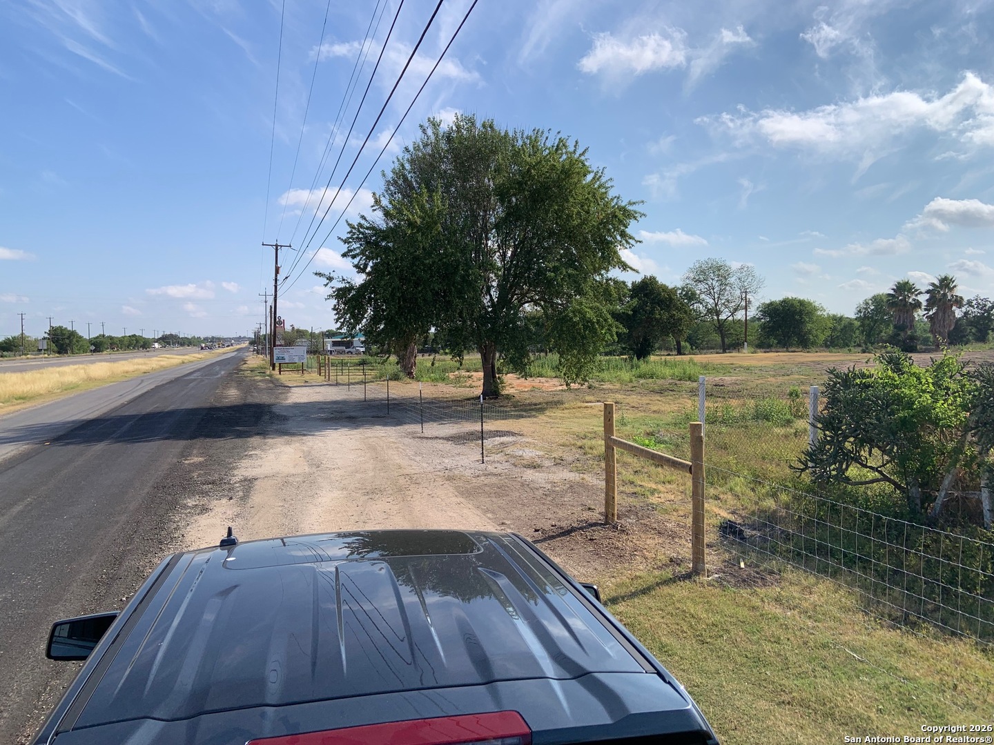 main property photo 6
