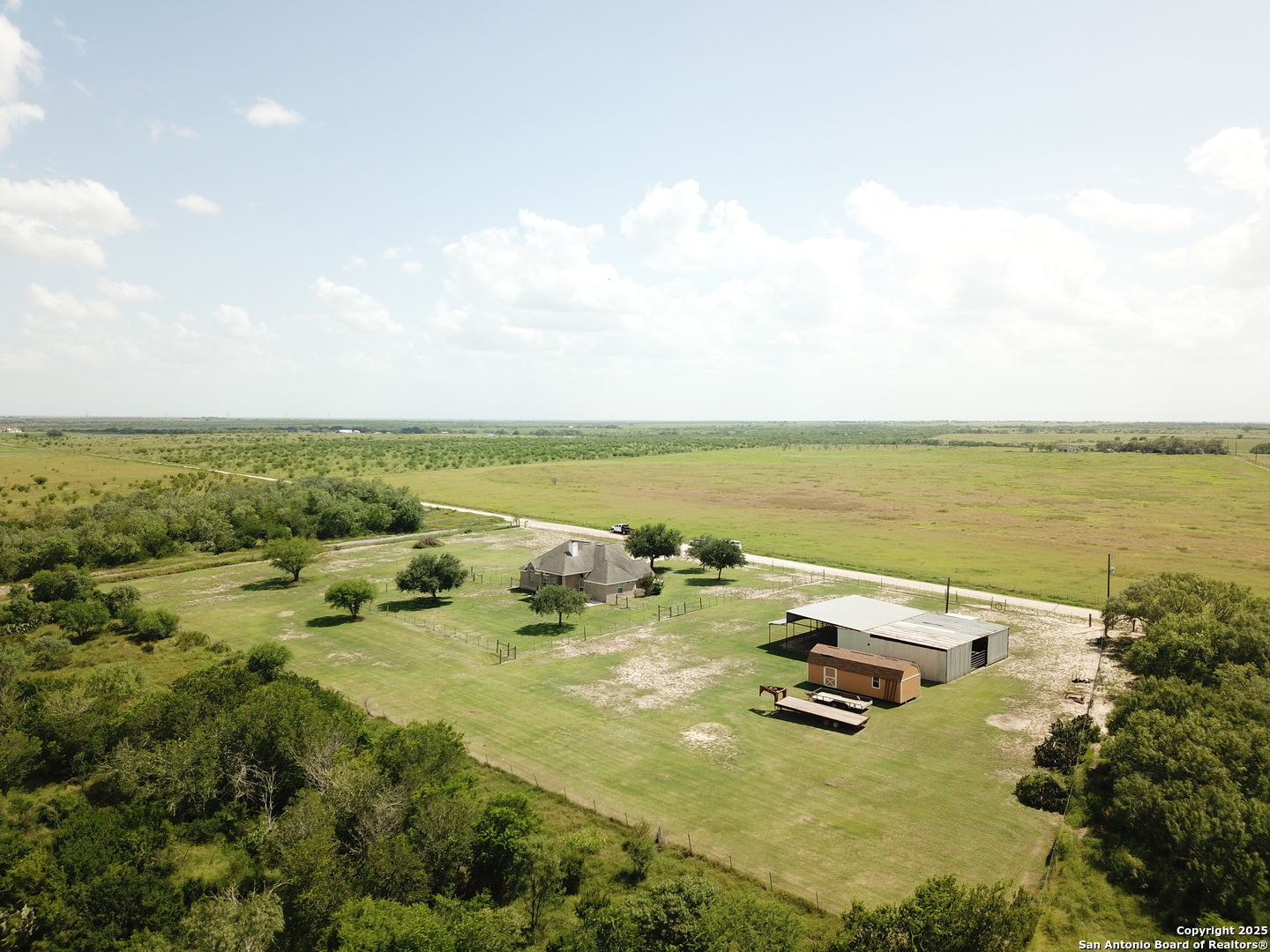 main property photo 35