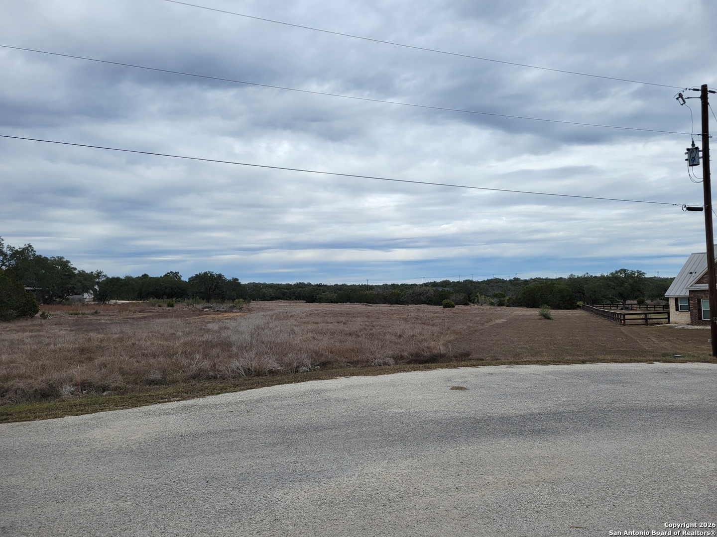 main property photo 10