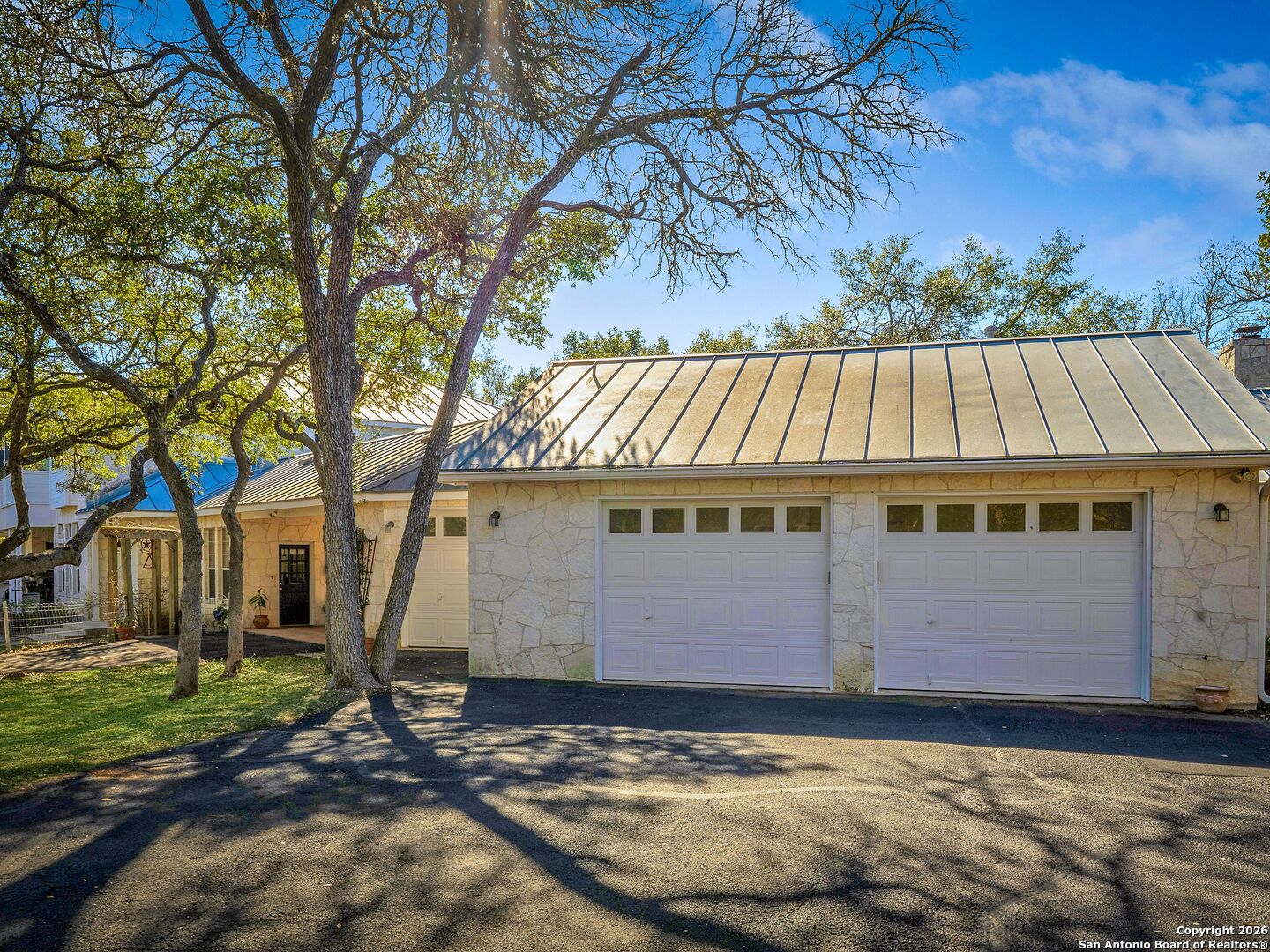 main property photo 71