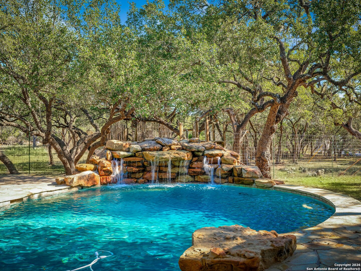 main property photo 74