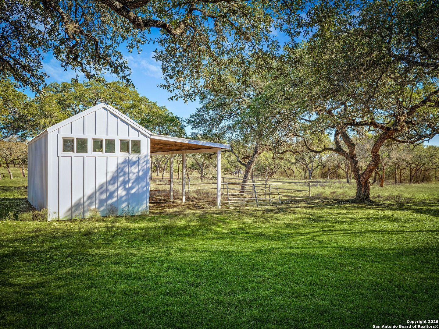main property photo 88