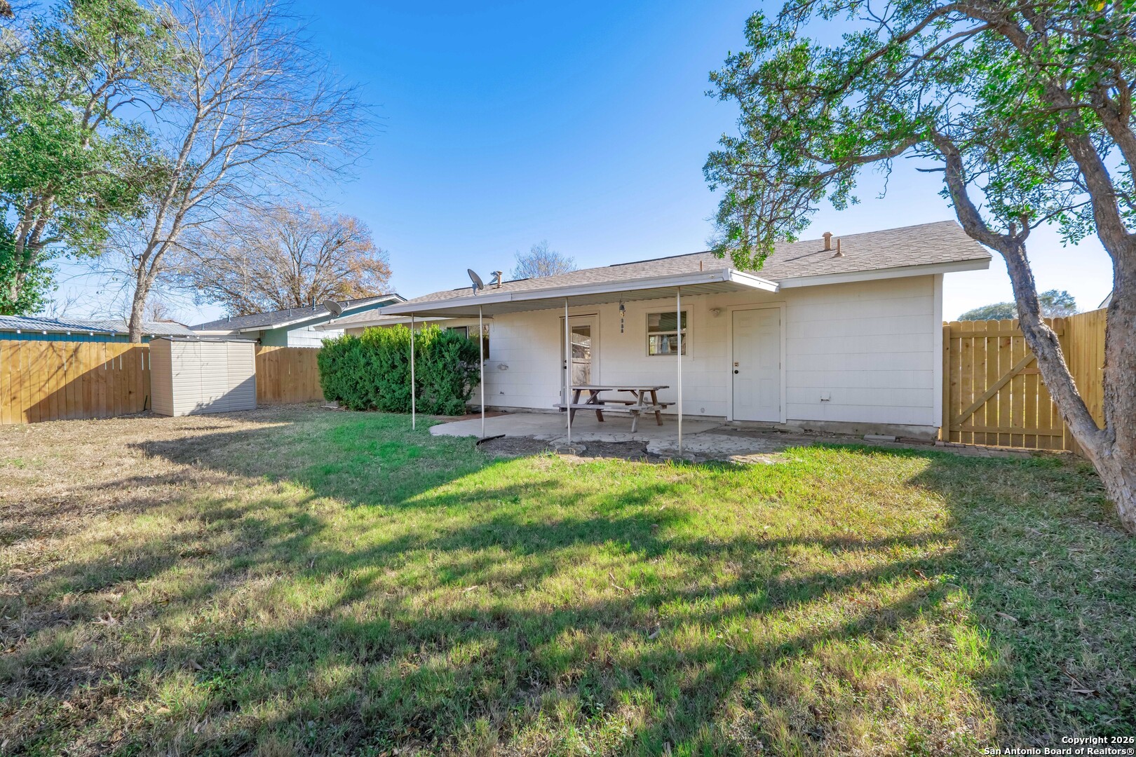 property viewer photo 29